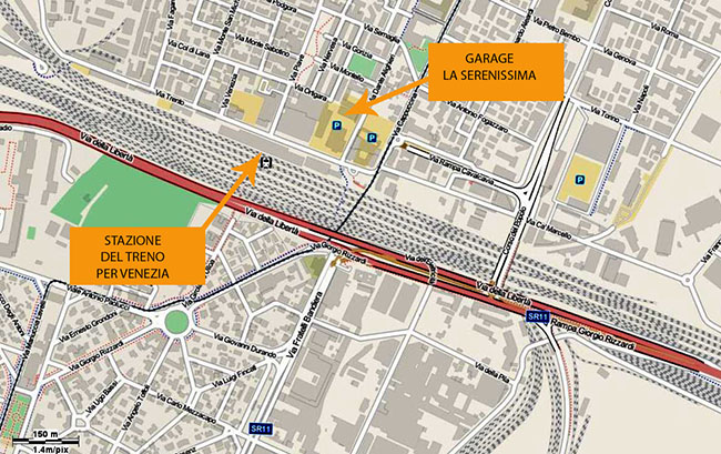 Dies ist die Karte, die zeigt, wo sich die Garage La Serenissima in Mestre befindet. Der Bahnhof ist auch markiert, um Venedig mit dem Zug zu erreichen.